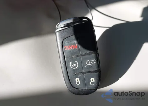 2014 Jeep Grand Cherokee Limited из США, поврежденный, VIN 1C4RJFBG8EC135282